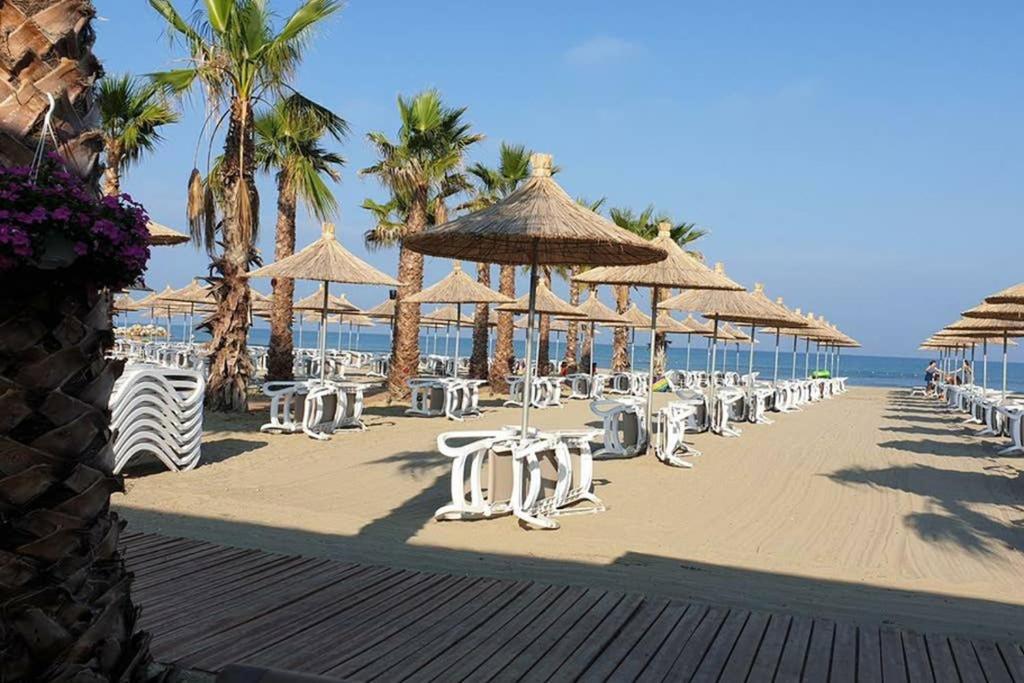 Welcome Beach Apartment Hamallaj Bagian luar foto