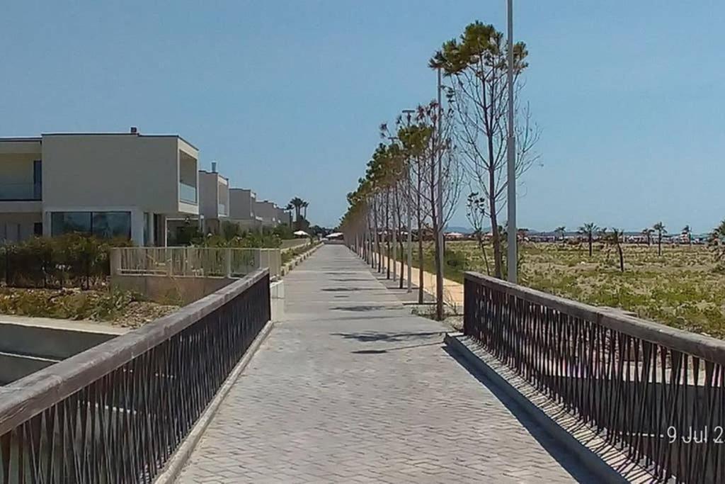 Welcome Beach Apartment Hamallaj Bagian luar foto