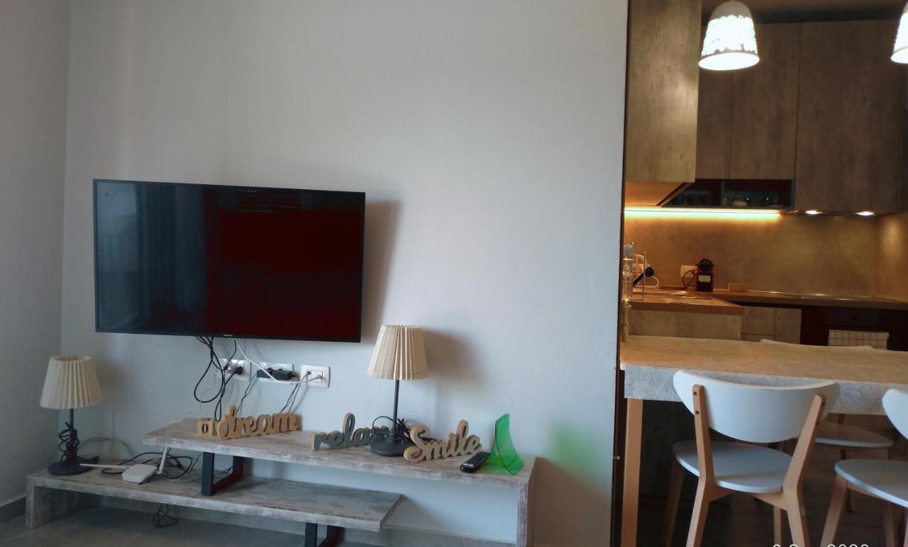 Welcome Beach Apartment Hamallaj Bagian luar foto