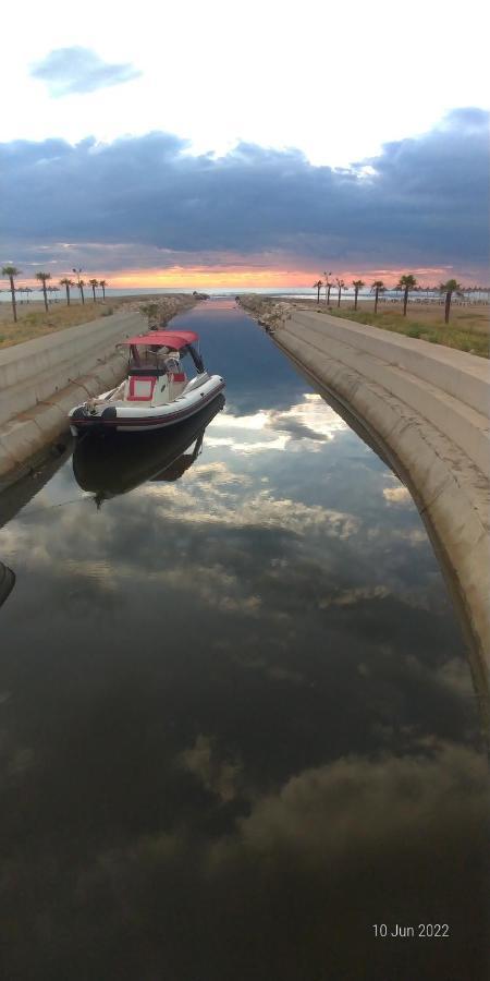 Welcome Beach Apartment Hamallaj Bagian luar foto