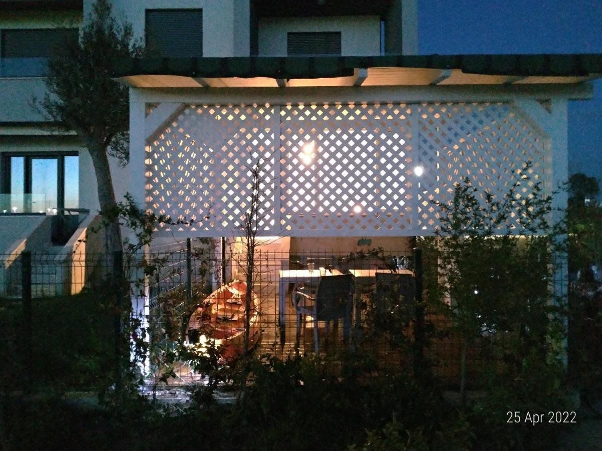 Welcome Beach Apartment Hamallaj Bagian luar foto